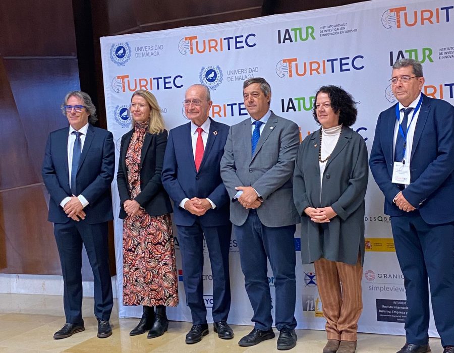 ea6f3ec0-b3bc-4a16-88a7-7360511072fc